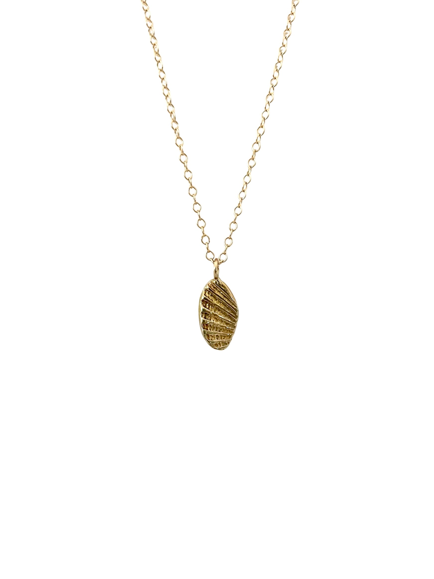 Shell Drop Bronze and Gold Necklace